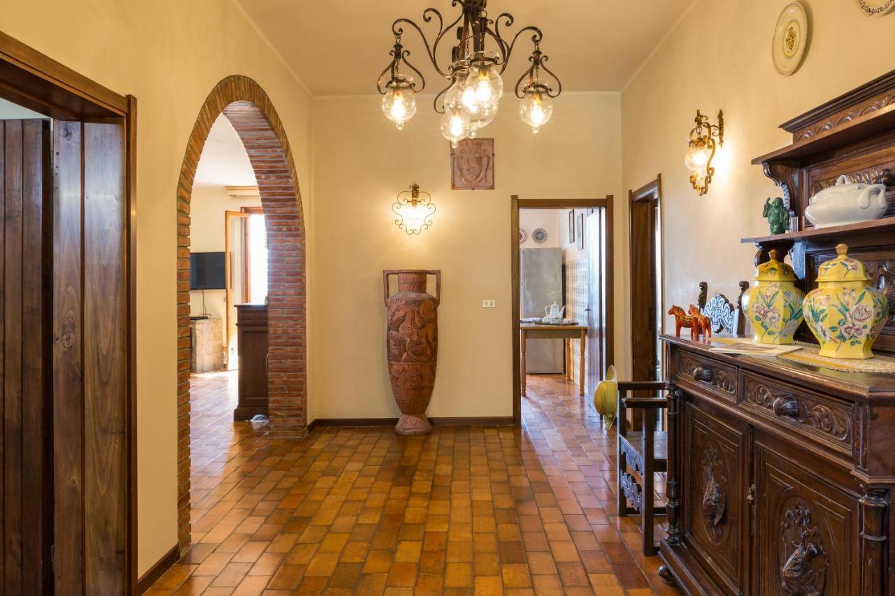 Poggio D'Oro Villa San Donato in Poggio Exteriör bild